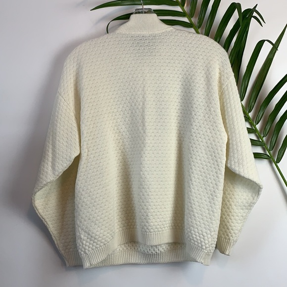 Vintage Jessica Off White Knit ButtonUp Pullover - Picture 8 of 8